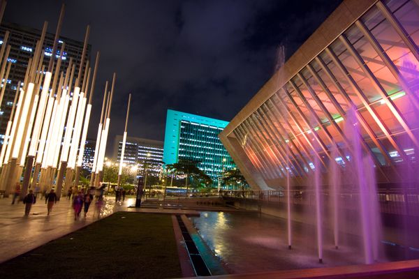 Plaza Cisneros o Parque de las Luces.